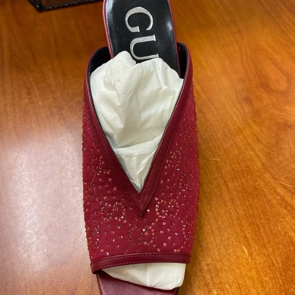 Gucci GG Crystal Pink Slide Sandals - Picture 2 of 8